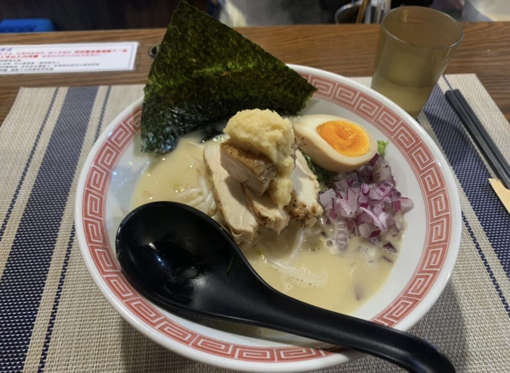 面屋天暁得永和店のラーメン